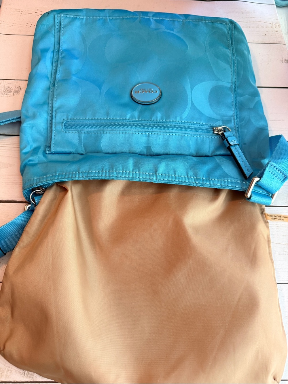 Coach | Signature Getaway Nylon File Crossbody Bag (F77408), Turquoise Blue - Picture 5 of 16